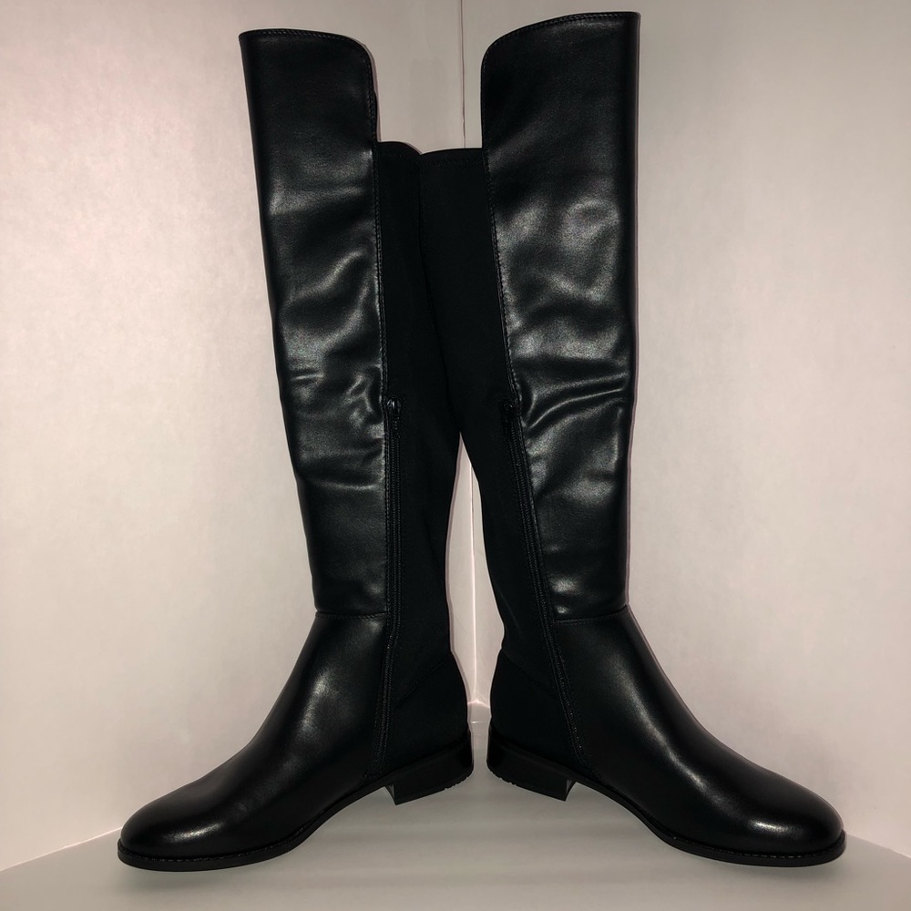 Relativity - Size 8, tall Black boots - Picture 2 of 9